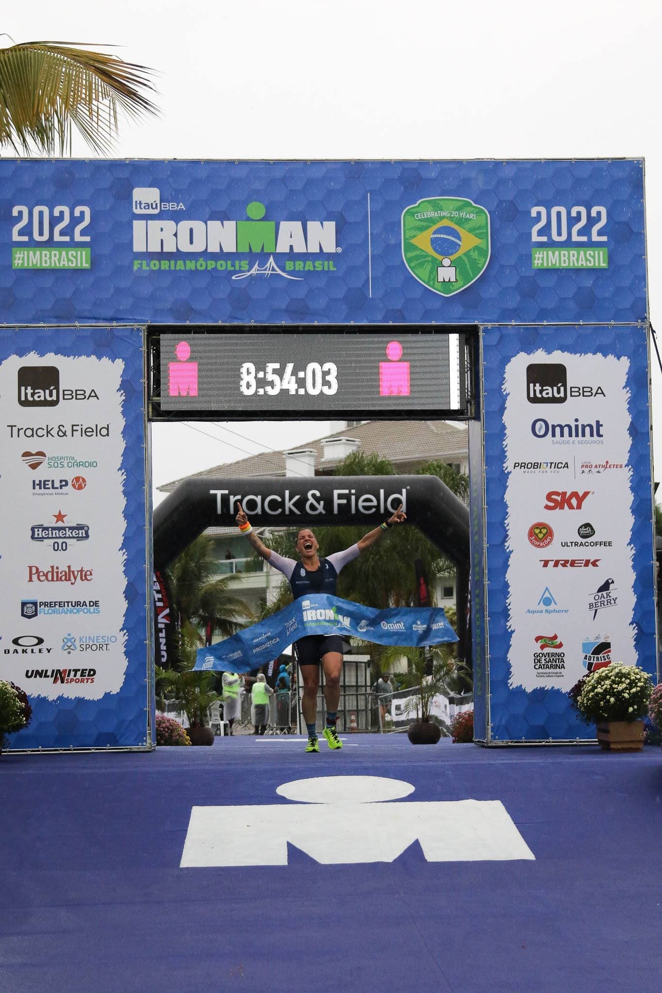 Os atletas e a organização do evento podem ficar tranquilos com a cobertura que a equipe da Help promove durante o Ironman Brasil